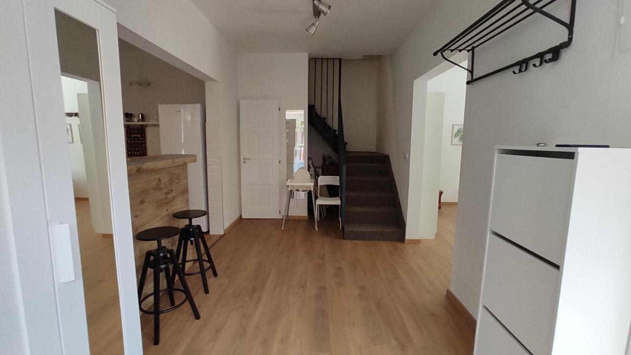 Flora House 3 Minutes From Lake Balaton Keszthely Esterno foto