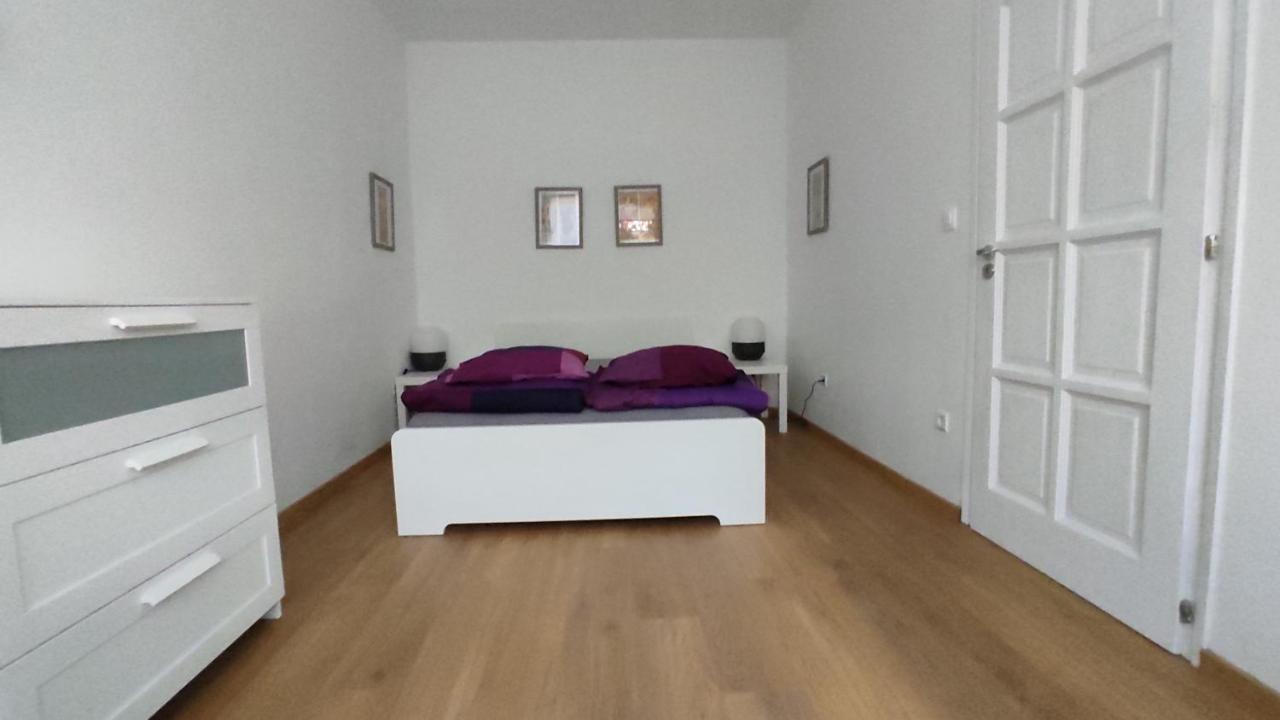 Flora House 3 Minutes From Lake Balaton Keszthely Esterno foto