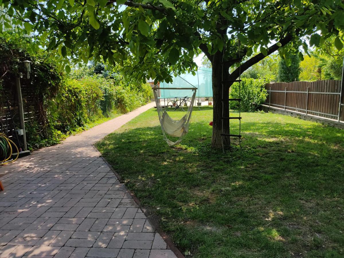 Flora House 3 Minutes From Lake Balaton Keszthely Esterno foto